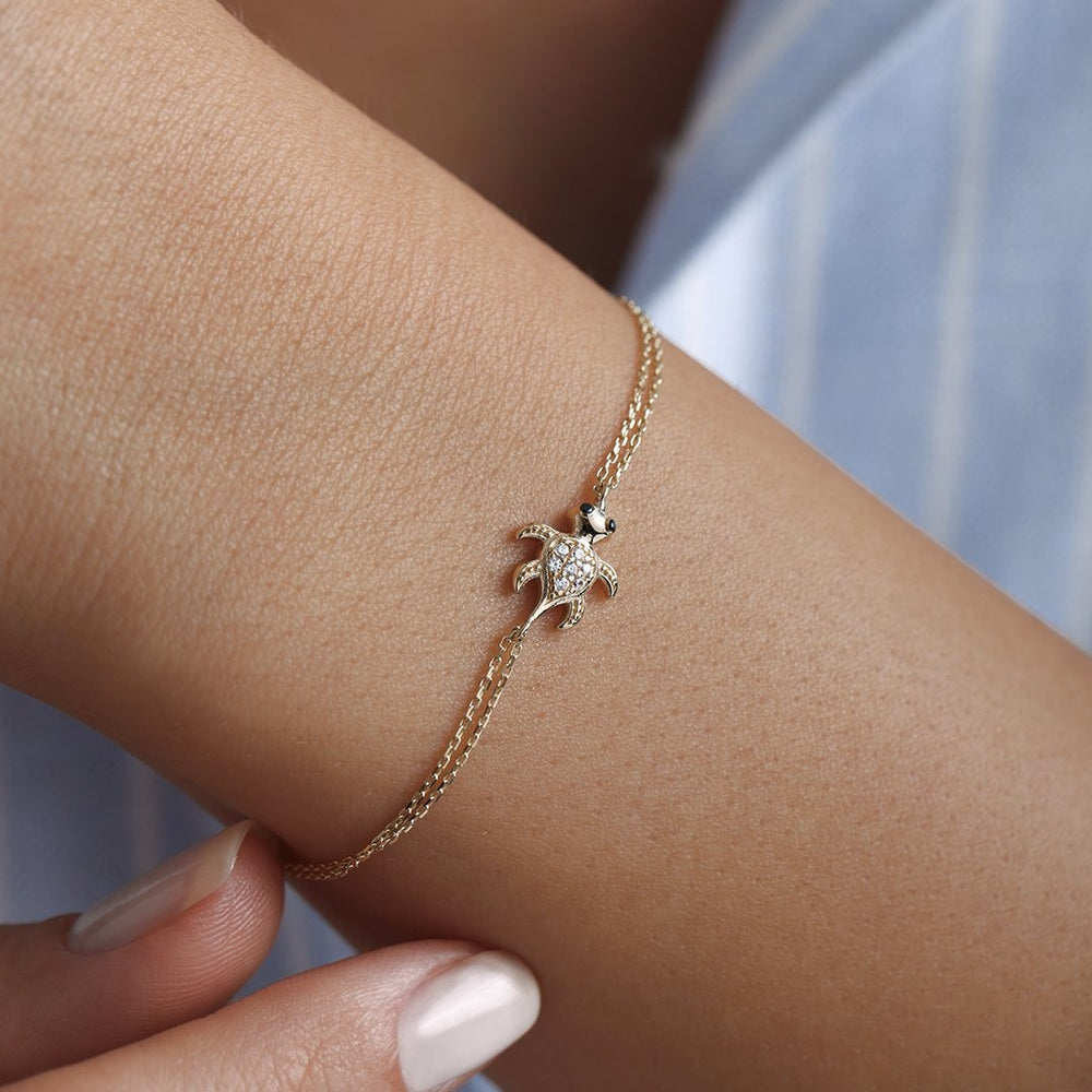 14k Gold Caretta Caretta Bracelet
