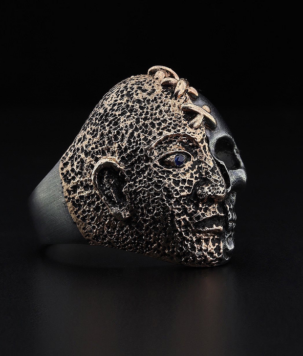 Men's Face & Skull Ring in Sterling Silver