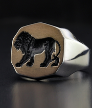 Men's Lion Signet Ring