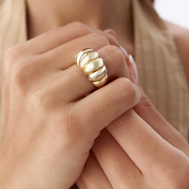 Croissant Ring in 14k Gold - Solid 14k Gold Ring