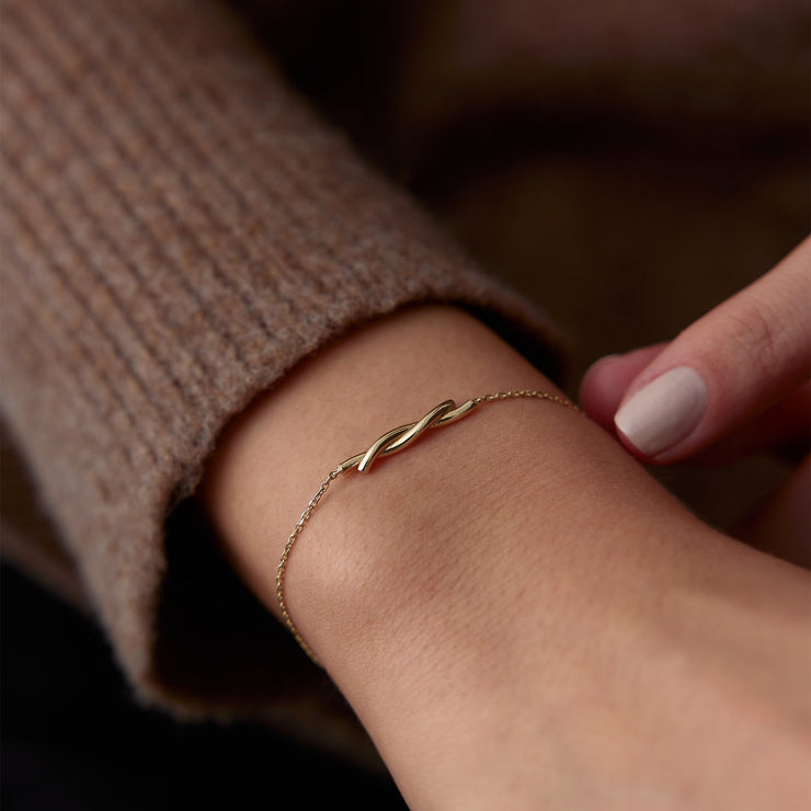 14k Gold Engagement Knot Bracelet, 14k Solid Gold Bracelet, Gold Bracelet for women, Solid Gold Bracelet