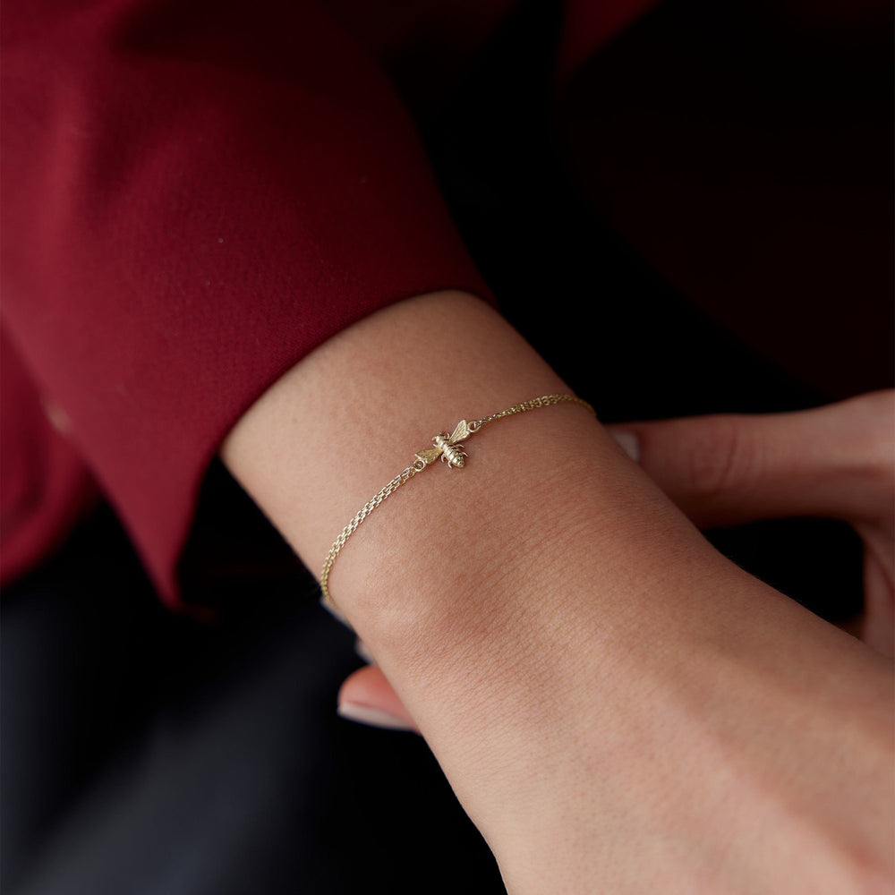 14k Gold Simple Bee Bracelet, 14k Solid Gold Bracelet, Gold Bracelet for women, Solid Gold Bracelet