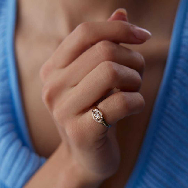 Baguette Signet Ring - Solid 14k Gold Ring
