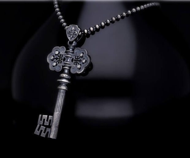 Men’s Sterling Silver Lucky Key Necklace