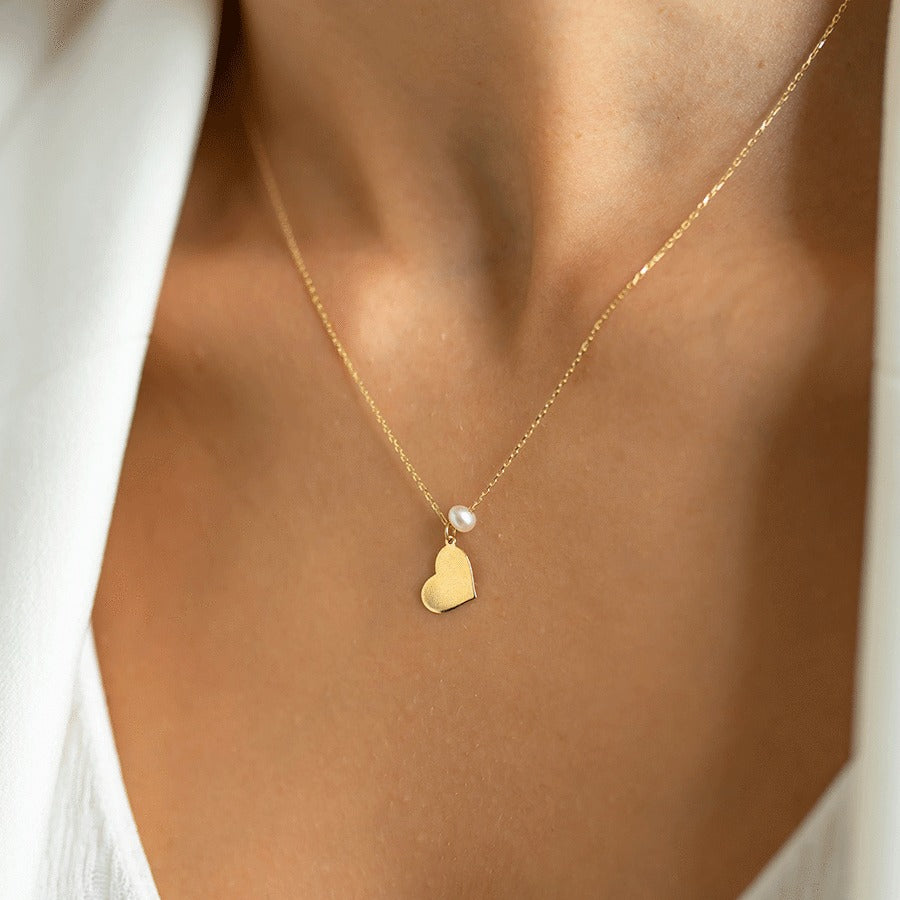 14k Gold Pearl Heart Necklace
