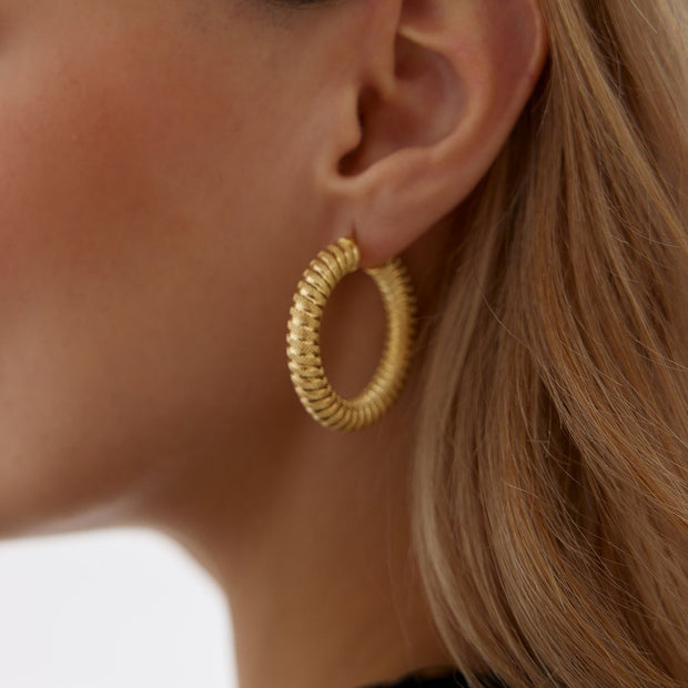 Spaghetti Hoop Earrings