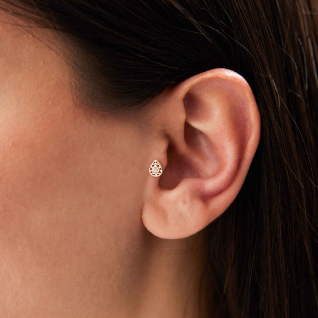 14k Gold Processing Drop Tragus Piercing