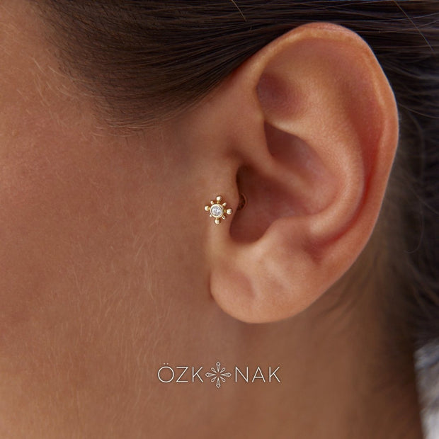 14k Gold Rudder Tragus Piercing