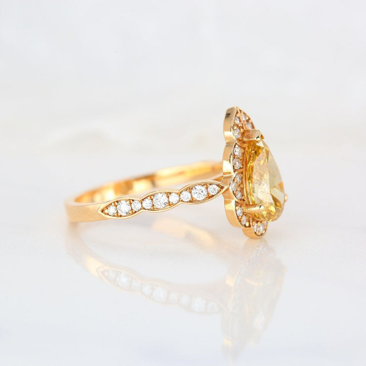 diamond ring, 1.53 ct. diamond ring, 1.53 ct. fancy yellow diamond ring