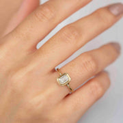 emerald ring, 0.90 ct. emerald ring, 0.90 ct. emerald vintage ring