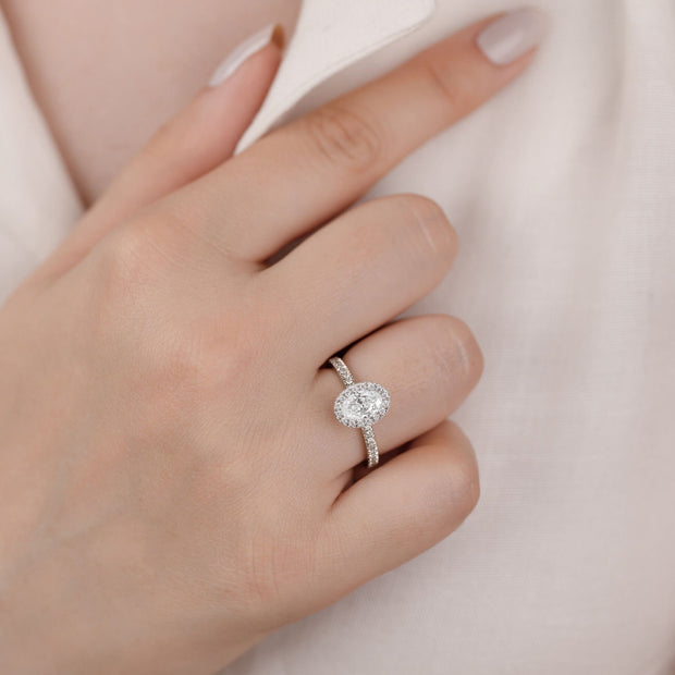diamond ring, 0.70 ct. oval diamond solitaire ring, 0.70 ct. diamond ring