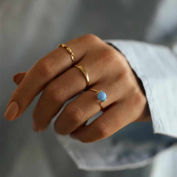 14k Gold Blue Topaz Moonstone Ring
