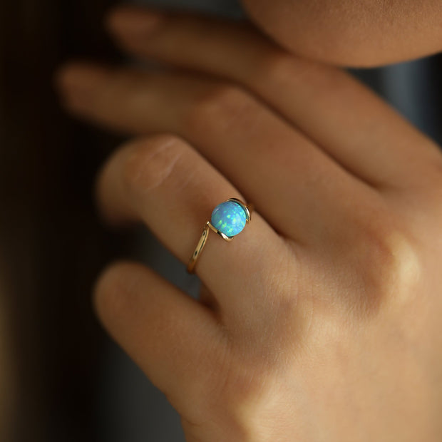 14k Gold Blue Topaz Moonstone Ring
