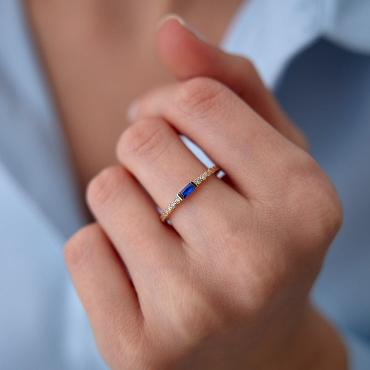 14k Gold Blue Topaz Ring