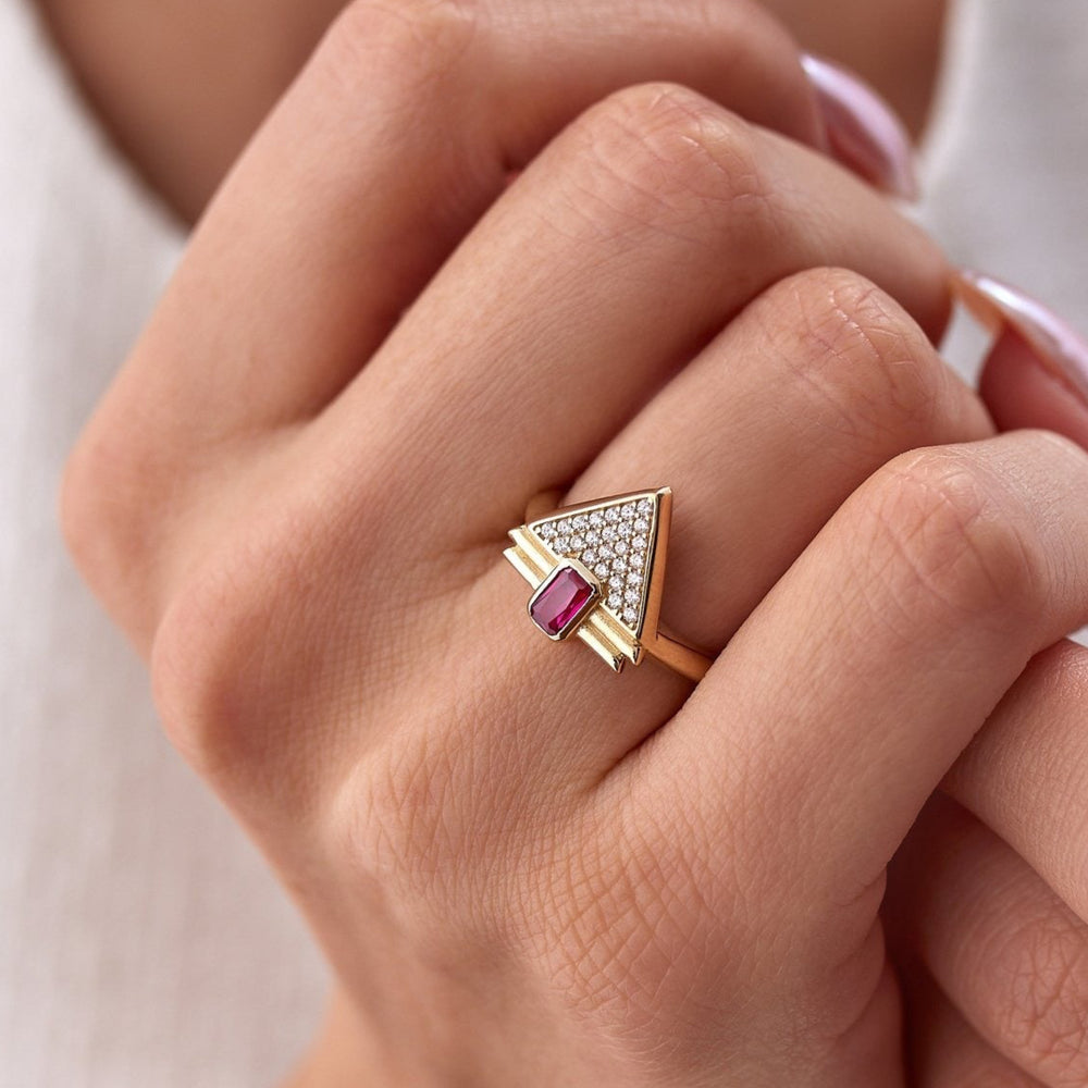 14k Gold Fuchsia Triangle Ring