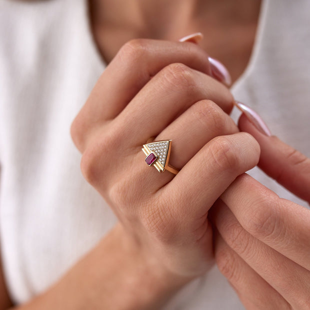 14k Gold Fuchsia Triangle Ring