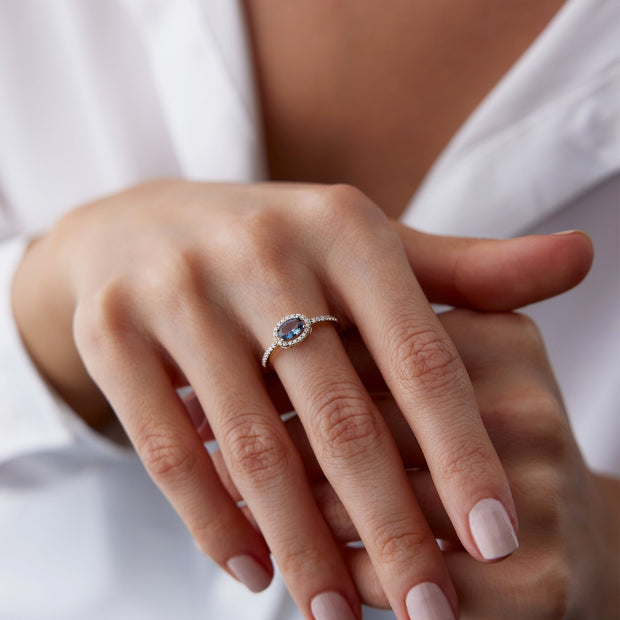 14k Gold Oval Lab Sapphire Blue Bagel Ring