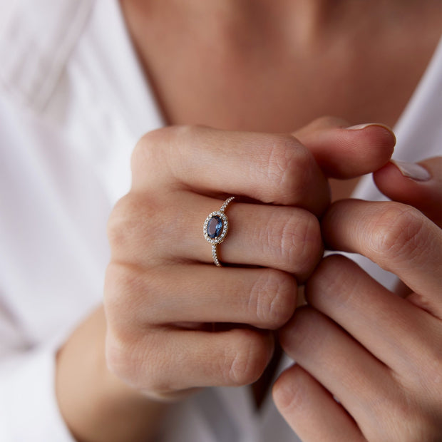 14k Gold Oval Lab Sapphire Blue Bagel Ring