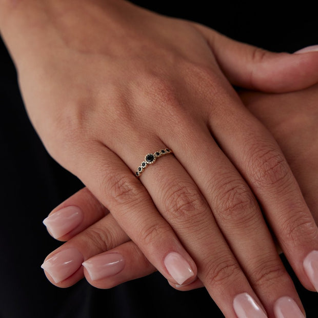 14k Gold Round Lab Black Row Ring