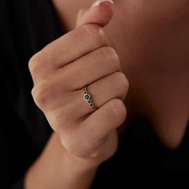 14k Gold Round Lab Black Row Ring