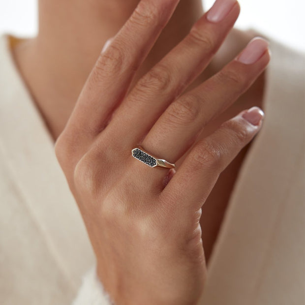 14k Gold Three Row Black Angular Ring