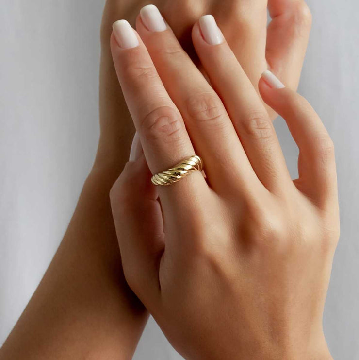 Croissant Ring in 14k Gold - Solid 14k Gold Ring