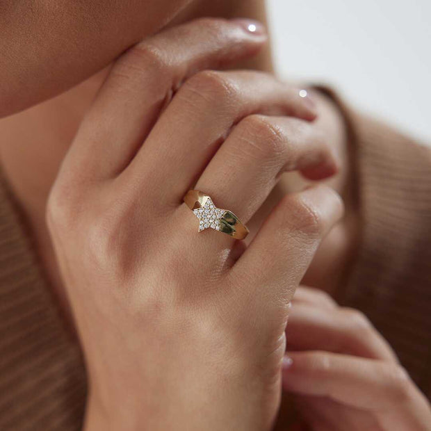 Bold Star Ring - Solid 14k Gold Ring