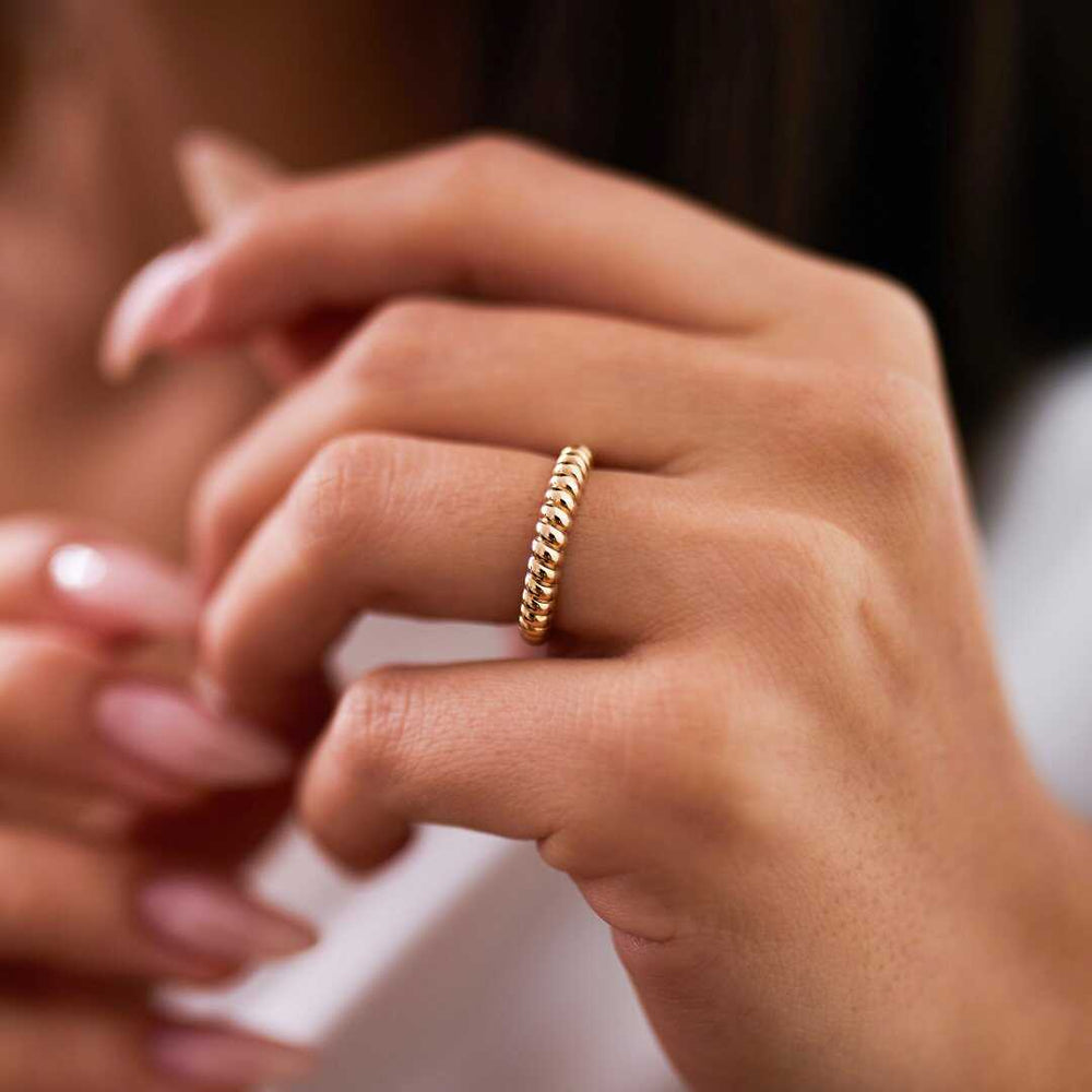 Croissant Ring in 14k Gold - Solid 14k Gold Ring