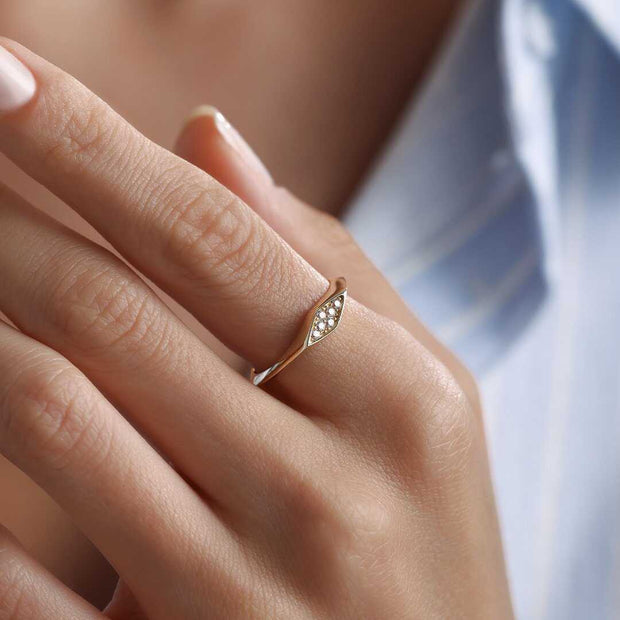 Oval Ring - Solid 14k Gold Ring