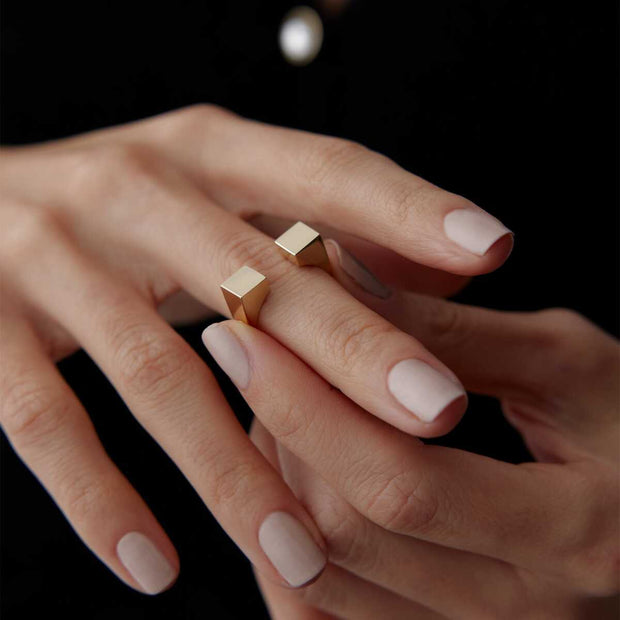 Square Magnet Ring