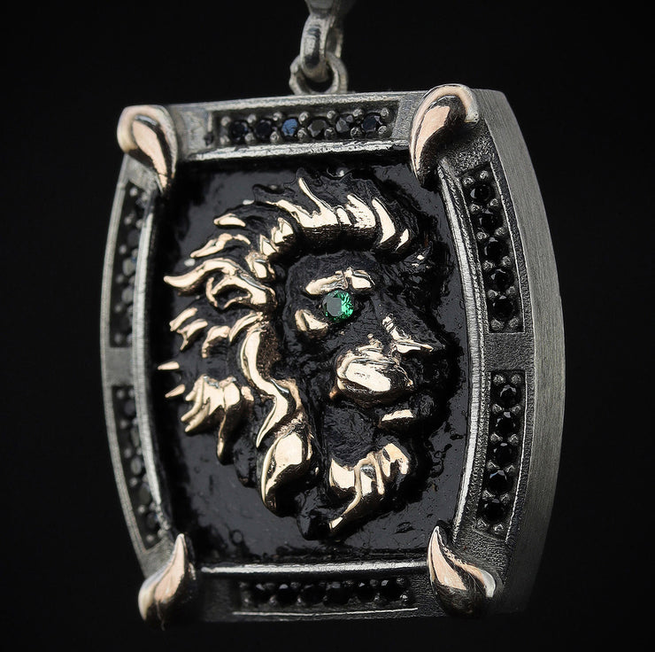Men's Lion Necklace in Sterling Silver and Solid Gold