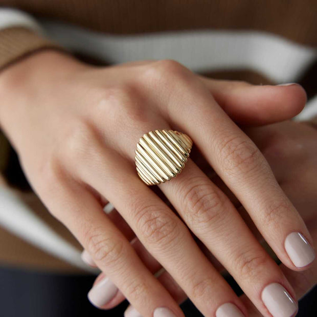 Croissant Ring in 14k Gold - Solid 14k Gold Ring