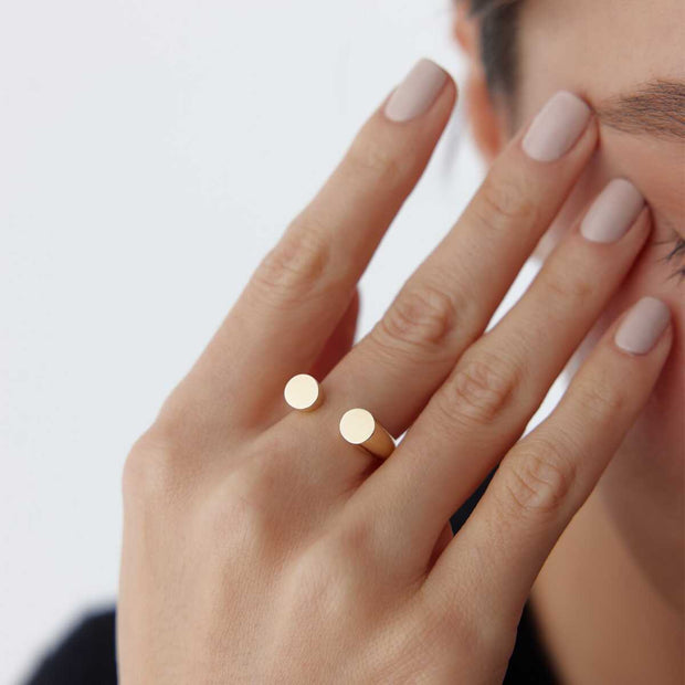 Magnet Ring - Solid 14k Gold Ring