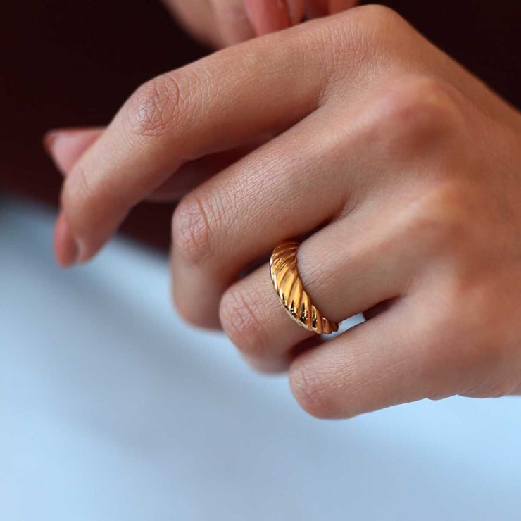 14k Gold Croissant Ring - Solid 14k Gold Ring