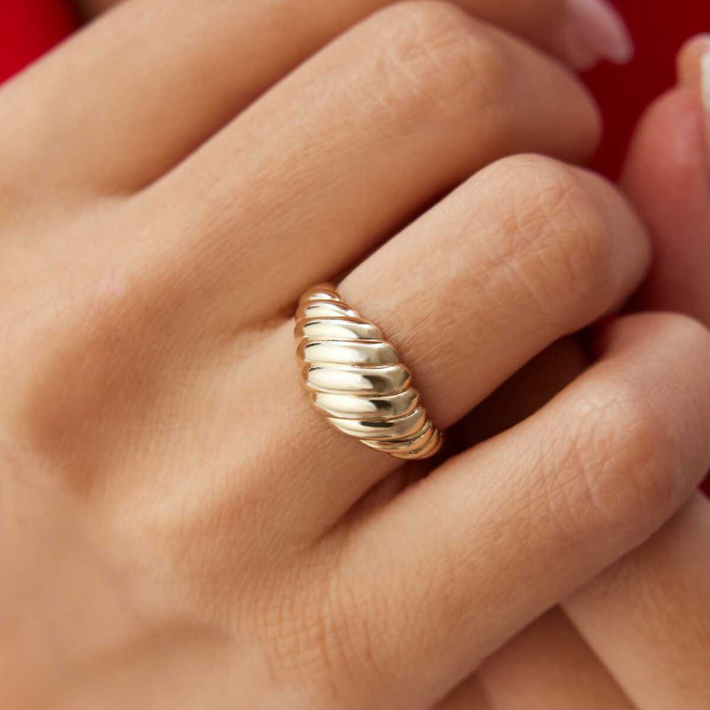 Croissant Ring in 14k Gold - Solid 14k Gold Ring