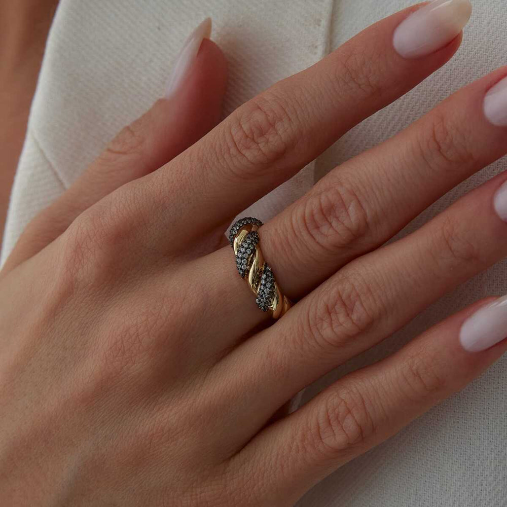 Croissant Ring in 14k Gold - Solid 14k Gold Ring