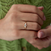 Gold Star Signet Ring - Solid 14k Gold Ring