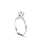 Round Cut Halo Diamond Ring