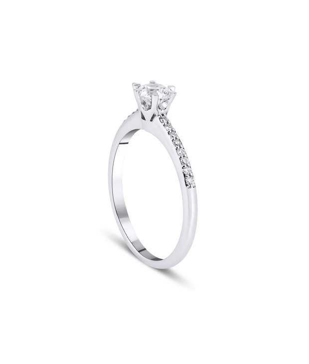 Round Cut Diamond Solitaire Ring