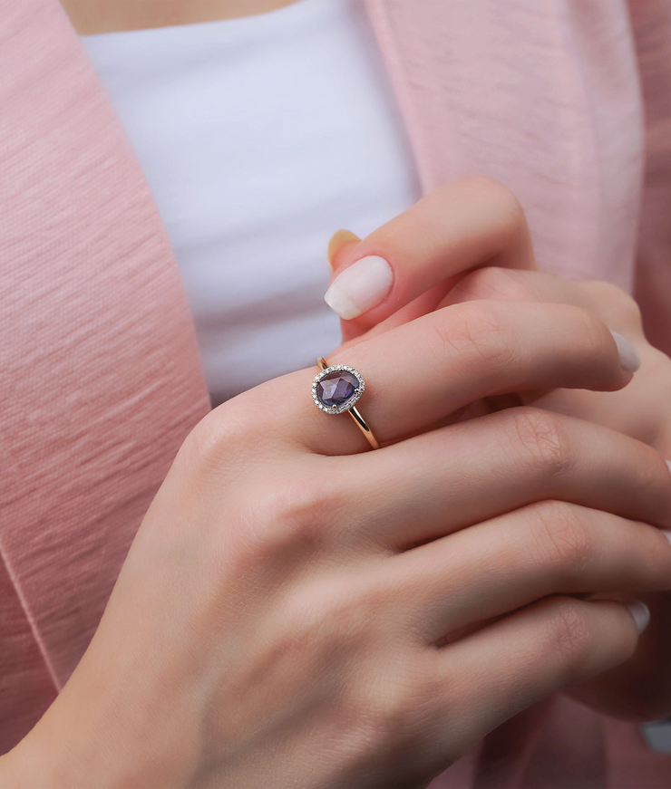 Blue Sapphire Diamond Design Ring