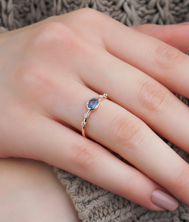 Oval Cut Sapphire Diamond Ring