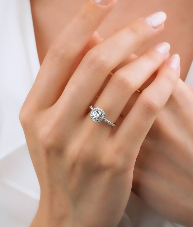 Round Cut HRD Certified Solitaire Diamond Ring