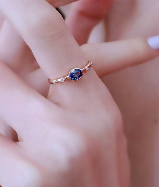 Oval Cut Sapphire Diamond Ring