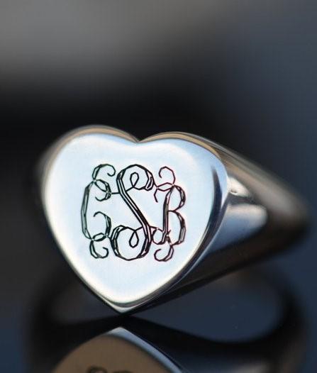 Personalized Heart Shaped Monogram Signet Ring-Minimalist Designs