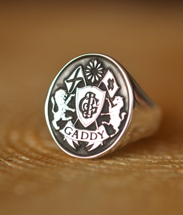 Custom Made Family Crest Ring - Any Crest-Minimalist Designs